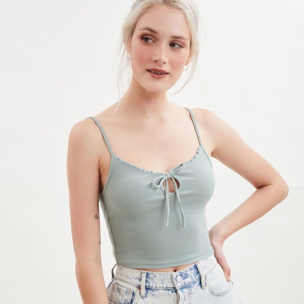NWT Adorable cropped tank top